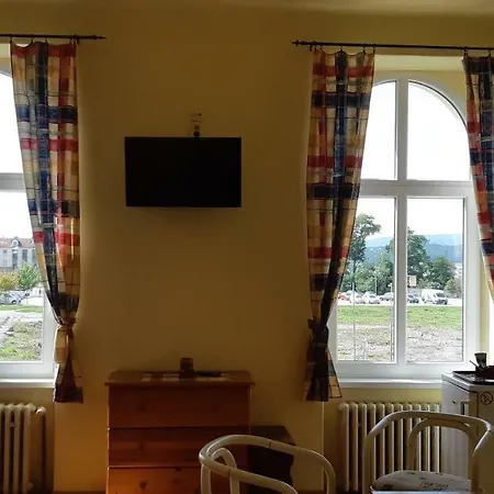 Victoria - & Restaurant Casa de hóspedes *